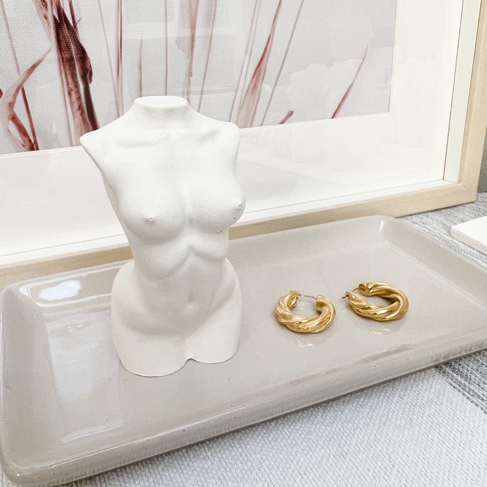 Female Sculpture For Home Decor- Handmade